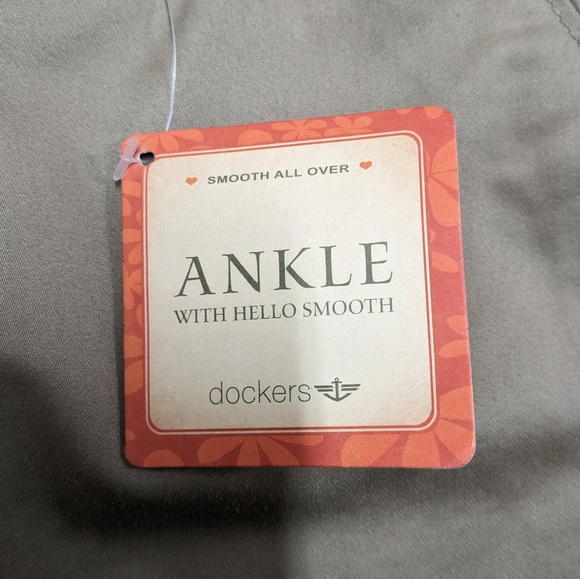 Dockers Smooth Khaki Pants Cuffed - Picture 13 of 14